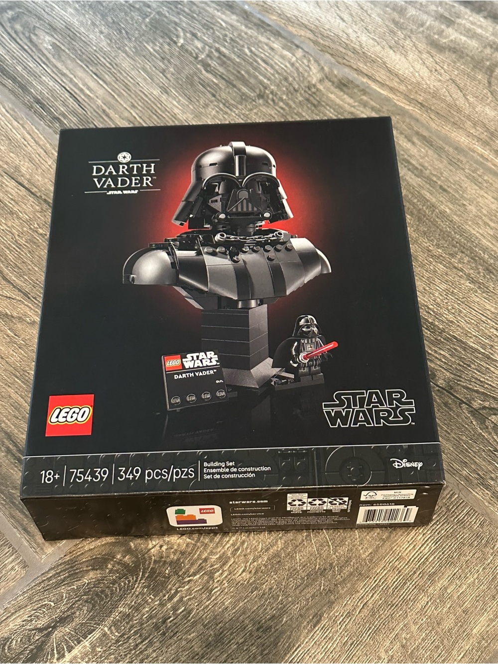 LEGO Star Wars Darth Vader Bust 75439 Building Set 349 Pieces New Sealed